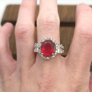 Size 9.25 Silver Tone Red And Clear Glass Gems Ring A1428